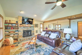 Near Beech Mountain Crimson Cabin with Views